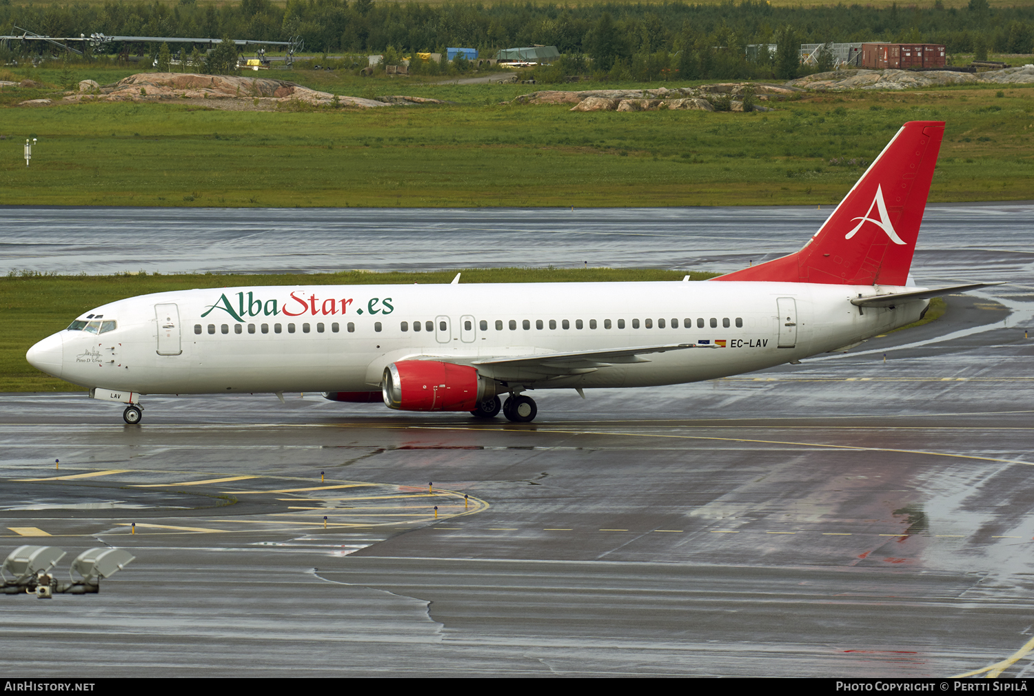 Aircraft Photo of EC-LAV | Boeing 737-408 | AlbaStar | AirHistory.net #109296