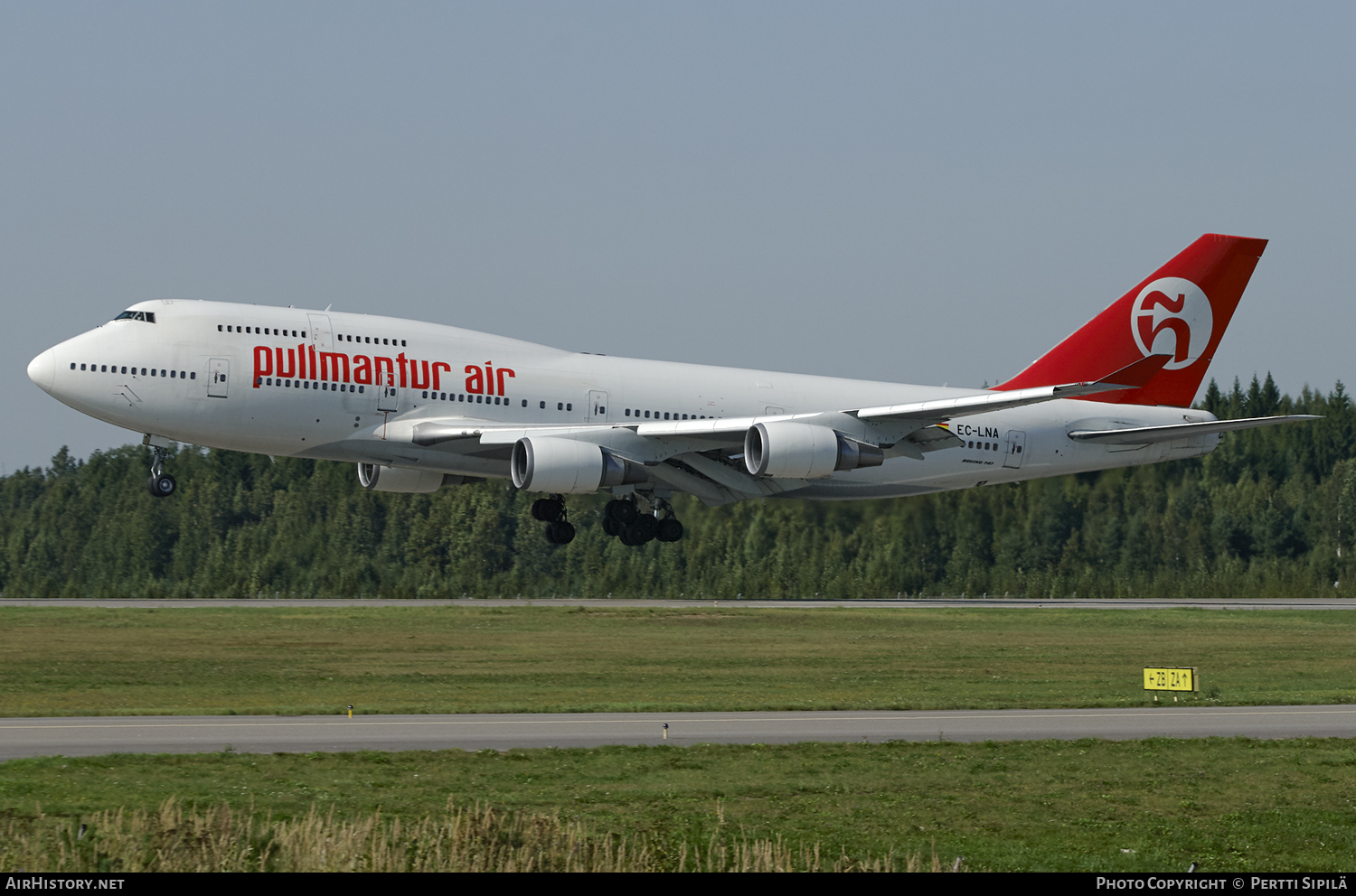 Aircraft Photo of EC-LNA | Boeing 747-446 | Pullmantur Air | AirHistory.net #109313