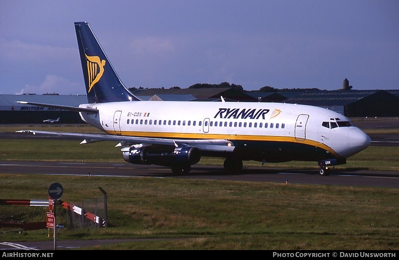Aircraft Photo of EI-COX | Boeing 737-230/Adv | Ryanair | AirHistory.net #109413