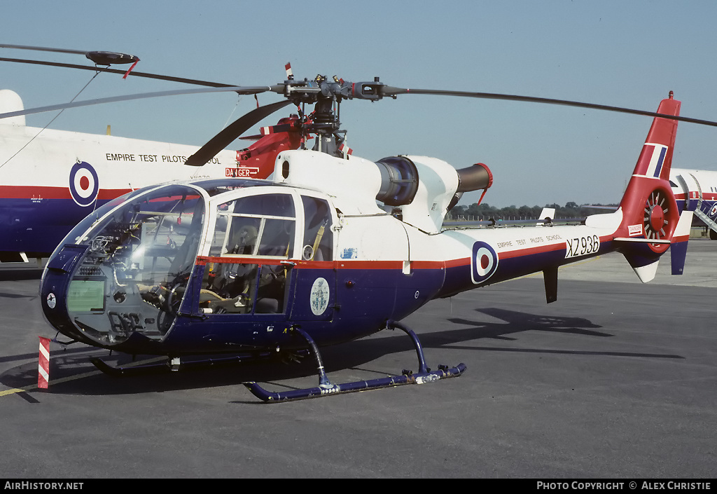 Aircraft Photo of XZ936 | Aerospatiale SA-341D Gazelle HT3 | UK - Air Force | AirHistory.net #109431