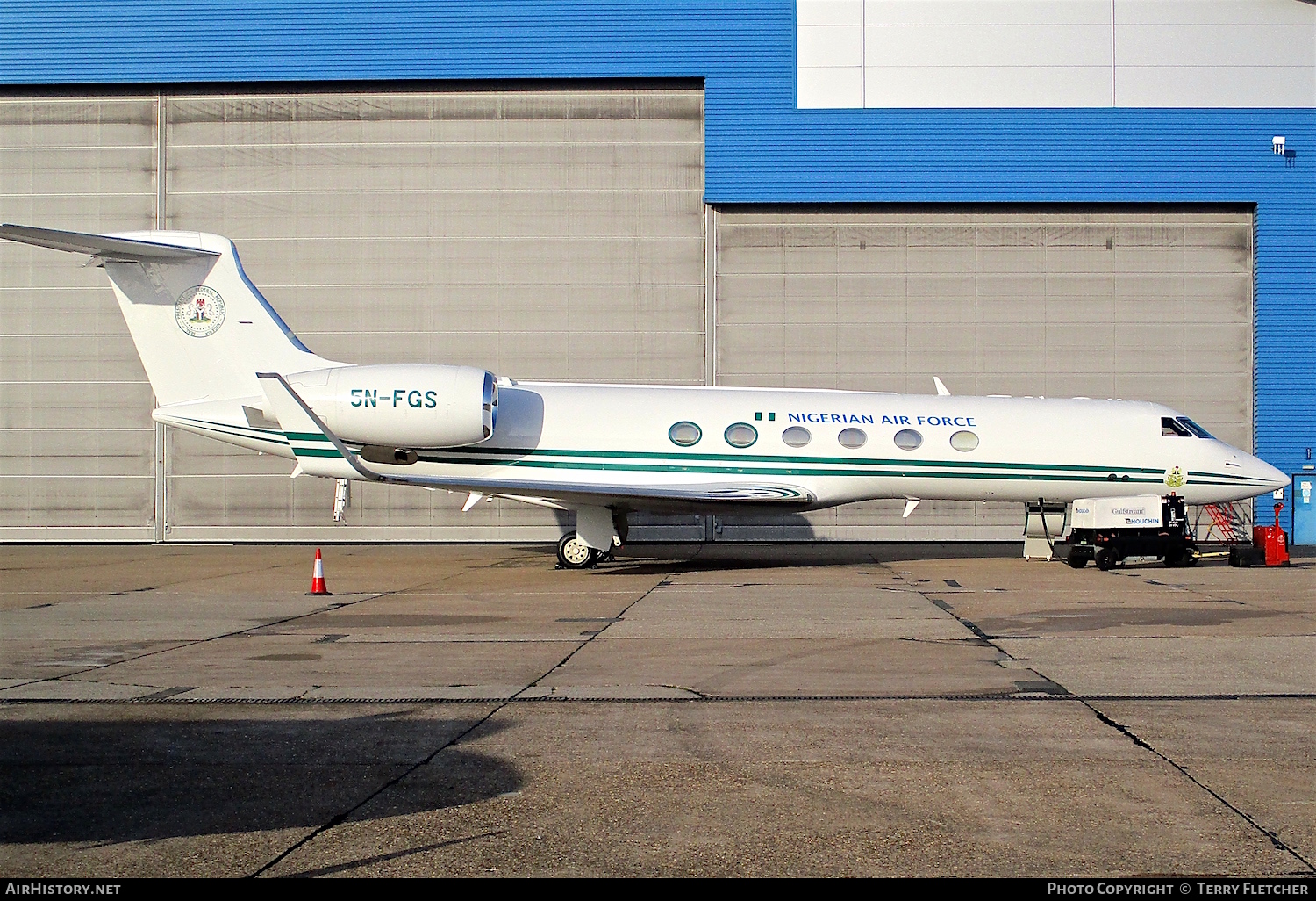 Aircraft Photo of 5N-FGS | Gulfstream Aerospace G-V Gulfstream V | Nigeria - Air Force | AirHistory.net #109490