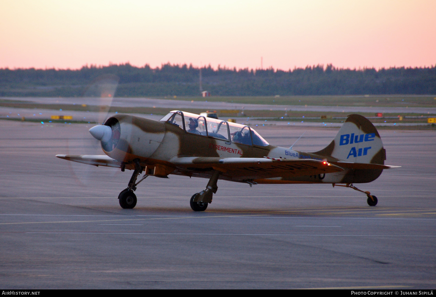 Aircraft Photo of YR-UAU | Yakovlev Yak-52TW | Blue Air | AirHistory.net #109566