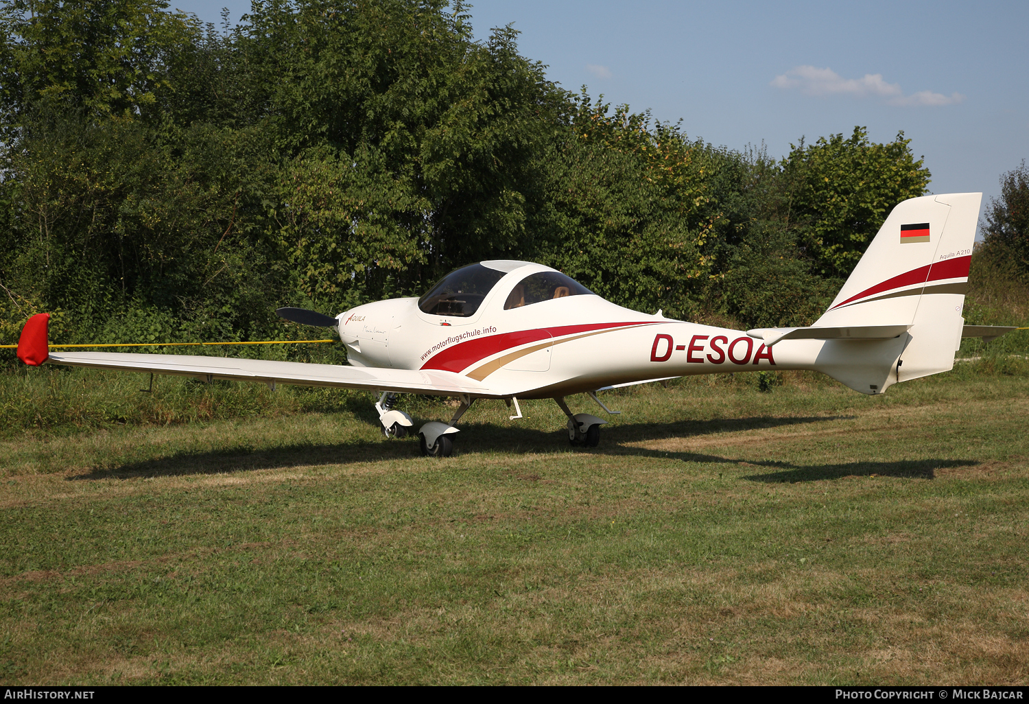 Aircraft Photo of D-ESOA | Aquila AT01 A210 | AirHistory.net #109614