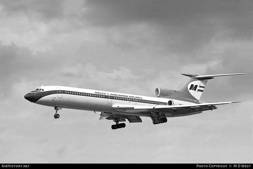 Aircraft Photo of HA-LCB | Tupolev Tu-154 | Malév - Hungarian Airlines | AirHistory.net #109646