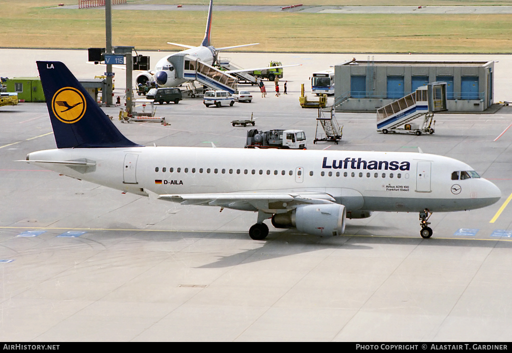 Aircraft Photo of D-AILA | Airbus A319-114 | Lufthansa | AirHistory.net #109658