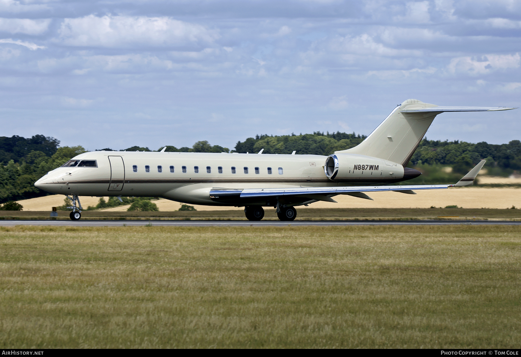 Aircraft Photo of N887WM | Bombardier Global Express (BD-700-1A10) | AirHistory.net #109758