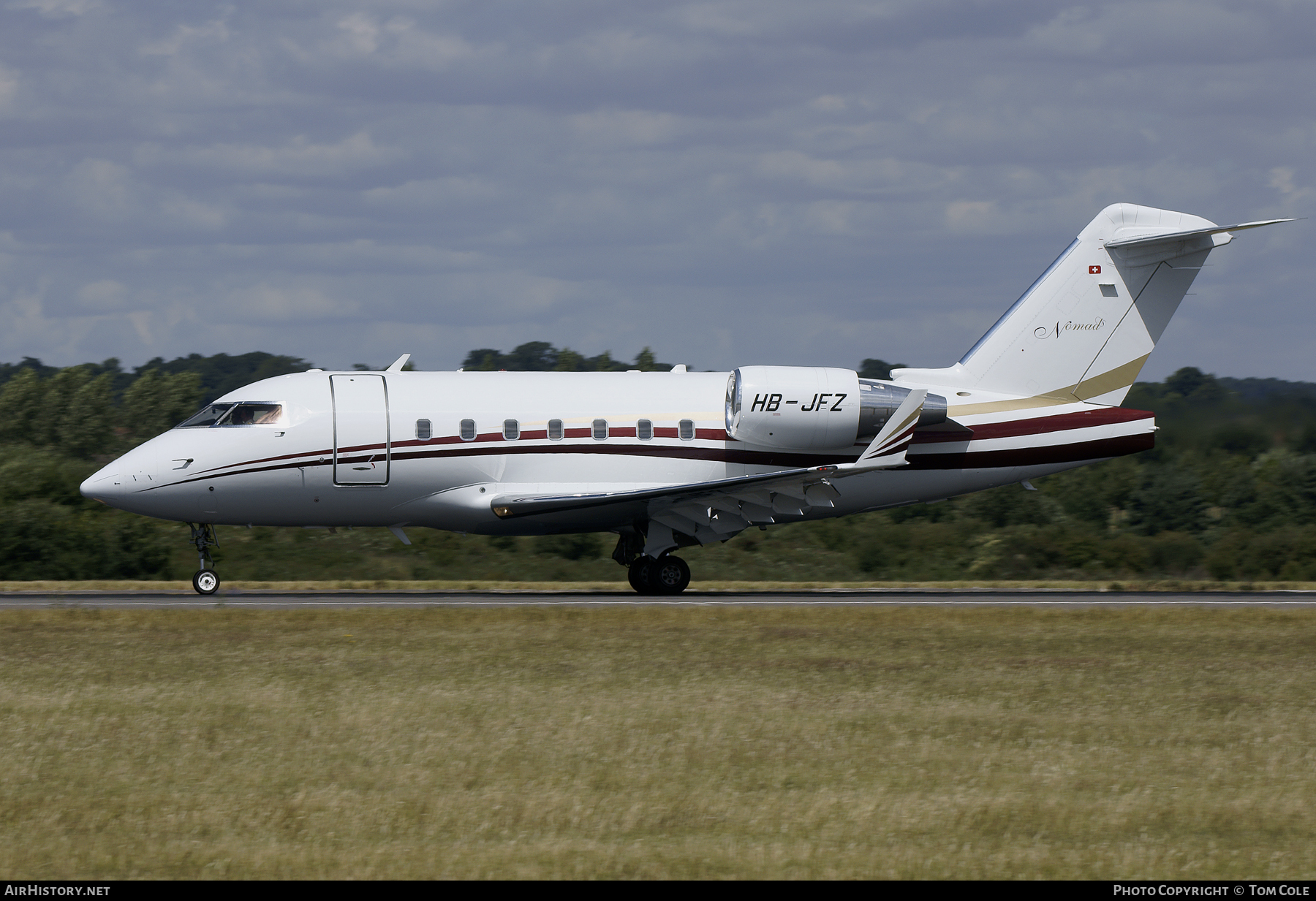 Aircraft Photo of HB-JFZ | Bombardier Challenger 604 (CL-600-2B16) | Nomad Aviation | AirHistory.net #109833