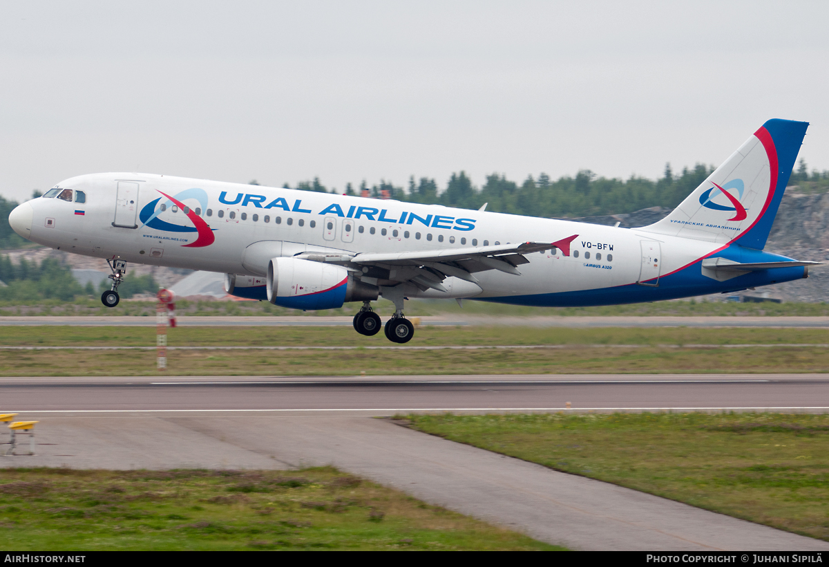 Aircraft Photo of VQ-BFW | Airbus A320-214 | Ural Airlines | AirHistory.net #109856