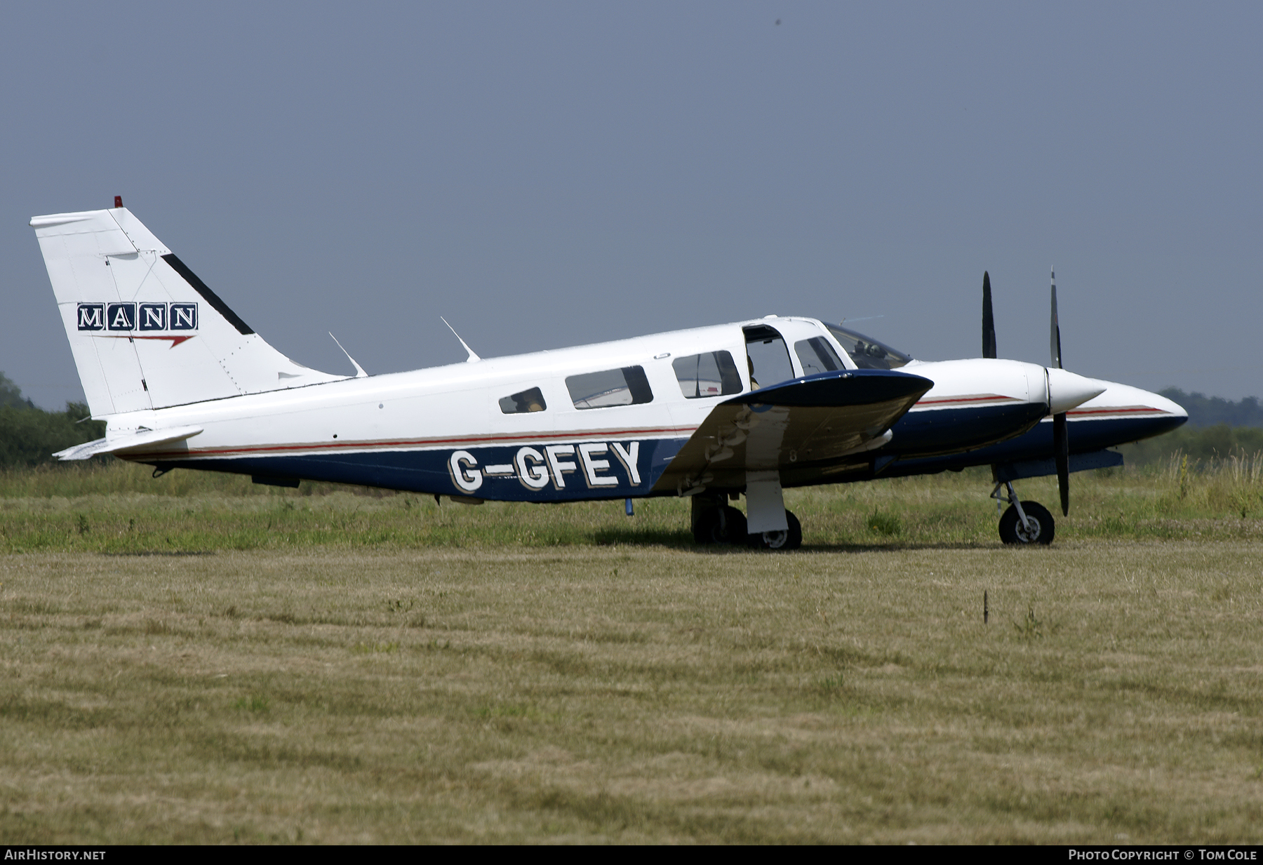 Aircraft Photo of G-GFEY | Piper PA-34-200T Seneca II | Mann Aviation | AirHistory.net #109927