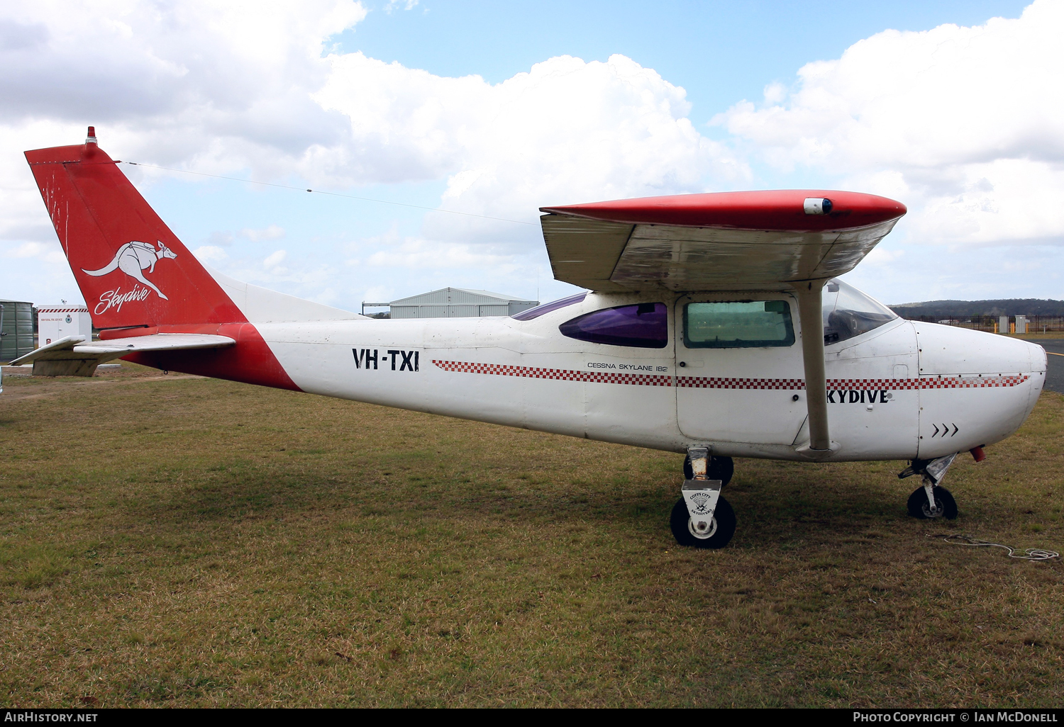 Aircraft Photo of VH-TXI | Cessna 182H Skylane | AirHistory.net #109964