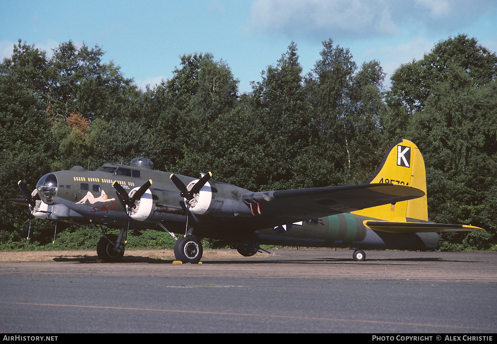 Aircraft Photo of G-BEDF / 485784 | Boeing B-17G Flying Fortress | USA - Air Force | AirHistory.net #109967