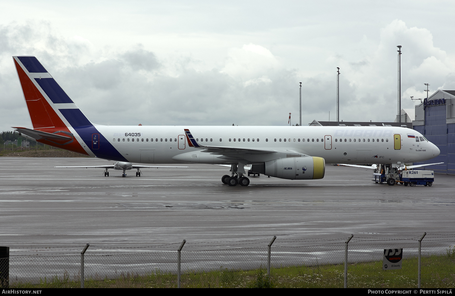 Aircraft Photo of 64035 | Tupolev Tu-204-100E | Cubana | AirHistory.net #110013