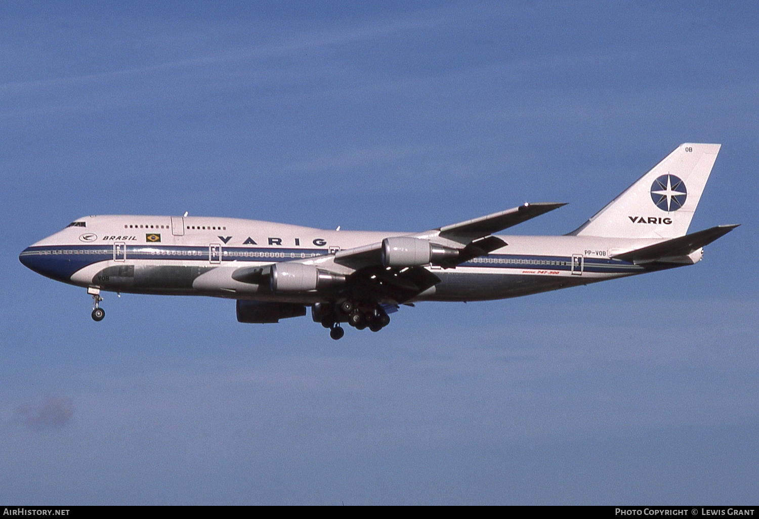 Aircraft Photo of PP-VOB | Boeing 747-341 | Varig | AirHistory.net #110053