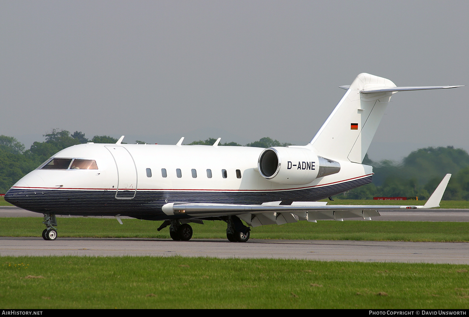 Aircraft Photo of D-ADNE | Bombardier Challenger 604 (CL-600-2B16) | AirHistory.net #110137