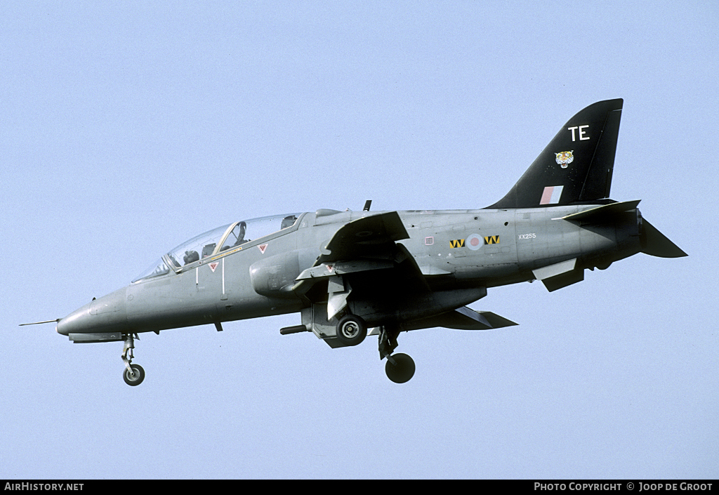 Aircraft Photo of XX255 | British Aerospace Hawk T.1A | UK - Air Force | AirHistory.net #110150