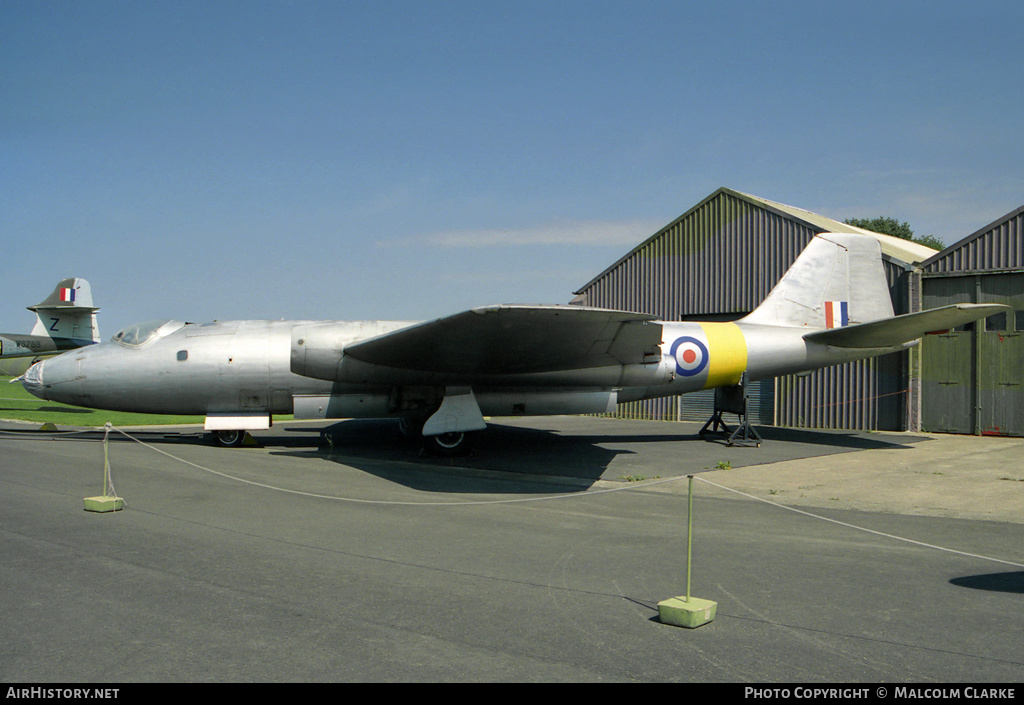 Aircraft Photo of WH846 | English Electric Canberra T4 | UK - Air Force | AirHistory.net #110200