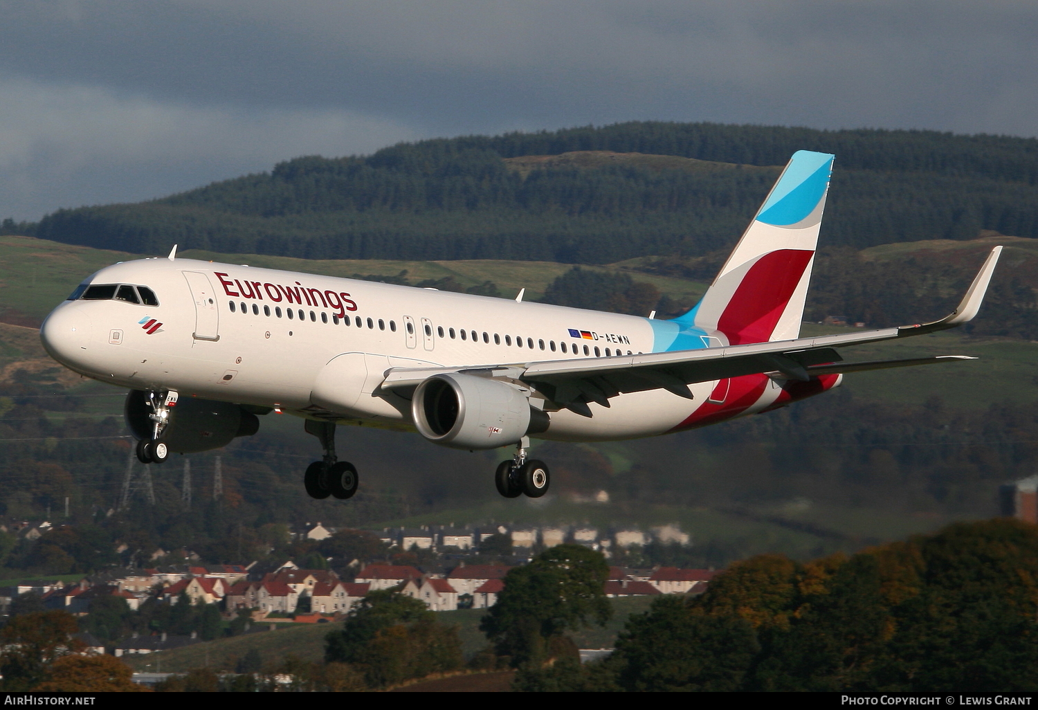 Aircraft Photo of D-AEWN | Airbus A320-214 | Eurowings | AirHistory.net #110251