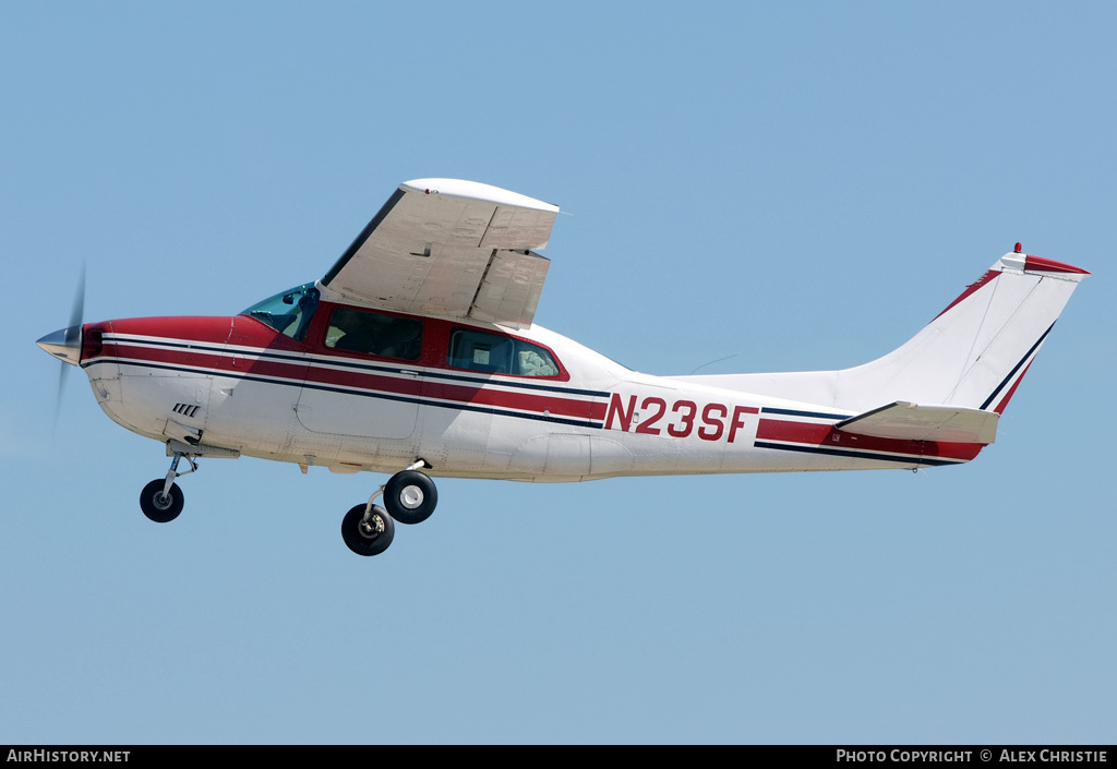 Aircraft Photo of N23SF | Cessna 210L Centurion | AirHistory.net #110303