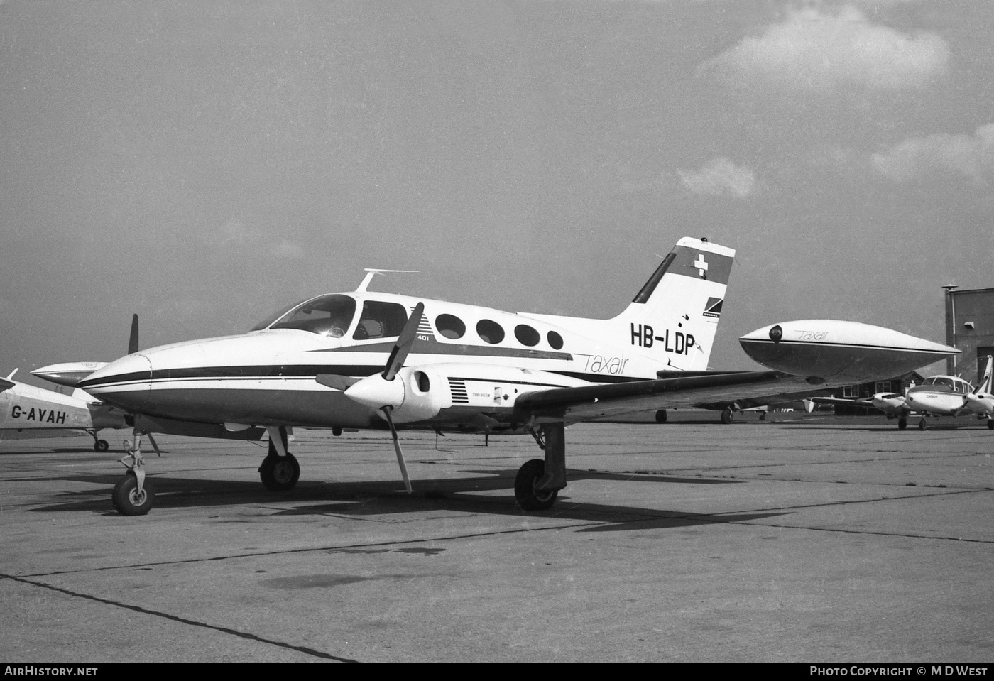 Aircraft Photo of HB-LDP | Cessna 401 | Taxair | AirHistory.net #110456