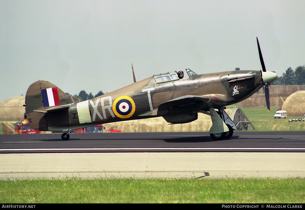 Aircraft Photo of G-HURI / Z7381 | Hawker Hurricane Mk12A | UK - Air Force | AirHistory.net #110485