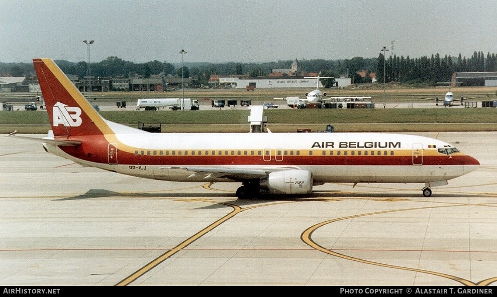 Aircraft Photo of OO-ILJ | Boeing 737-46B | Air Belgium | AirHistory.net #110506