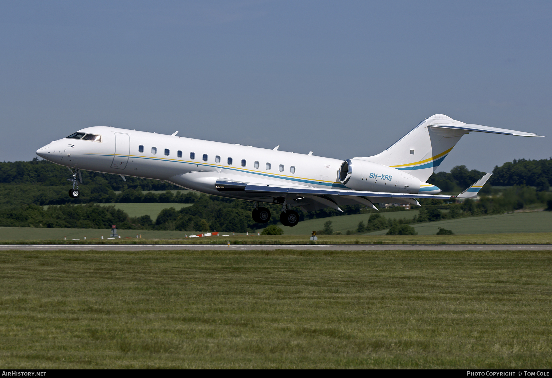 Aircraft Photo of 9H-XRS | Bombardier Global Express XRS (BD-700-1A10) | AirHistory.net #110532