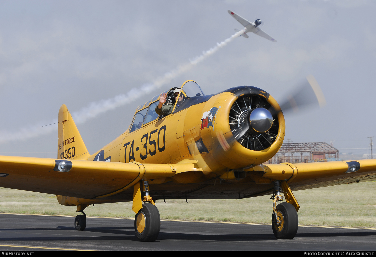 Aircraft Photo of N49RR / 93350 | North American T-6G Texan | USA - Air Force | AirHistory.net #110592