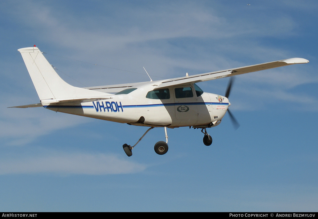 Aircraft Photo of VH-ROH | Cessna 210L Centurion | Des's Cabs | AirHistory.net #110596