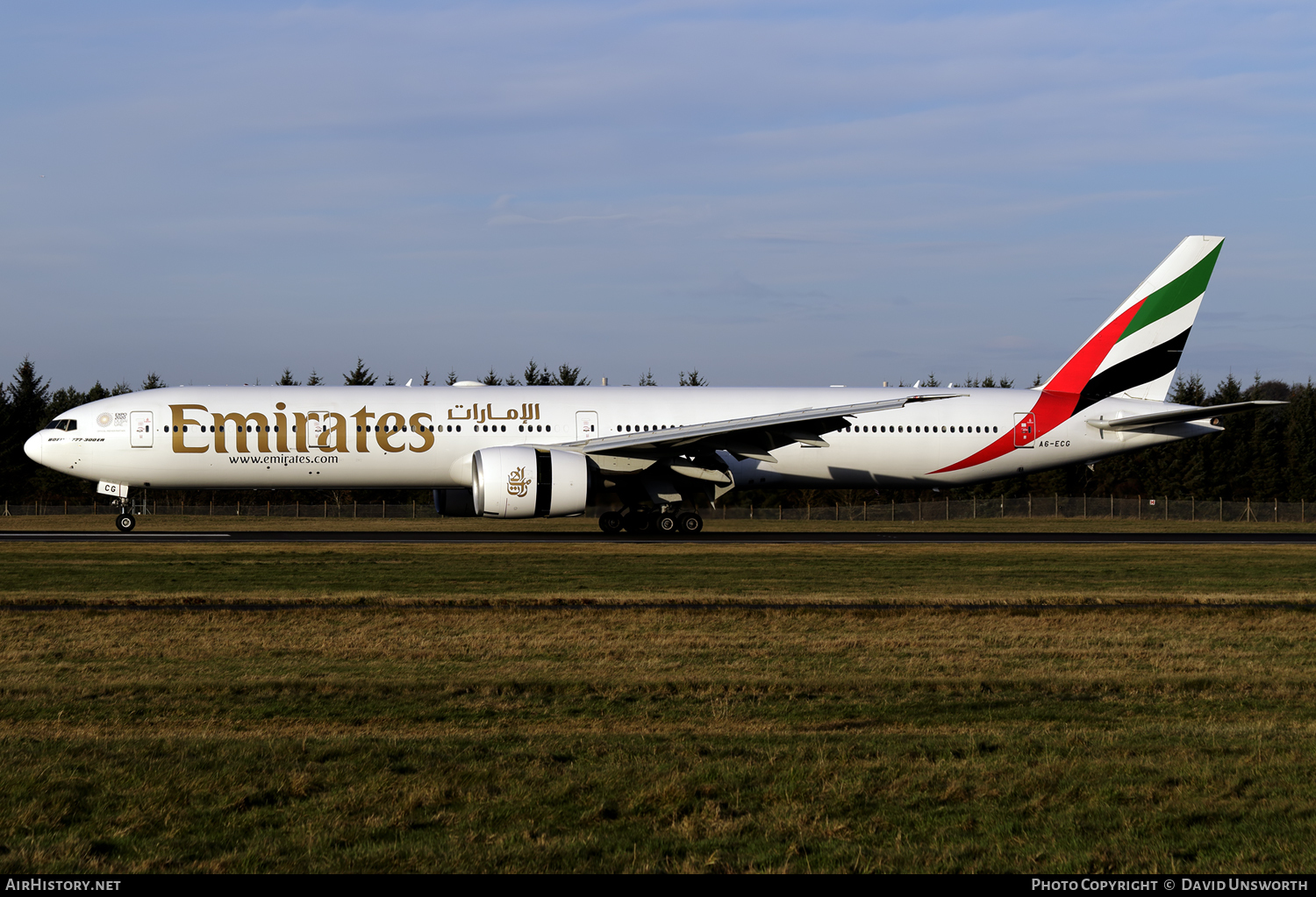 Aircraft Photo of A6-ECG | Boeing 777-31H/ER | Emirates | AirHistory.net #110677