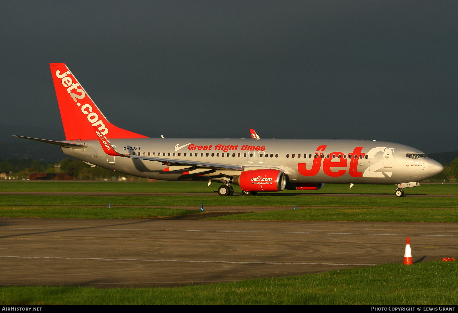 Aircraft Photo of G-GDFY | Boeing 737-86Q | Jet2 | AirHistory.net #110846