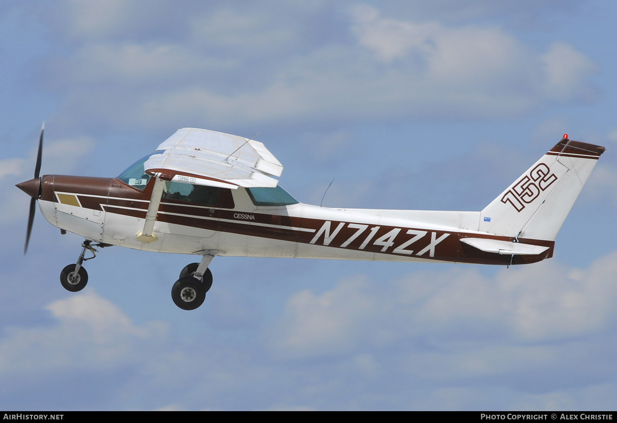 Aircraft Photo of N714ZX | Cessna 152 | AirHistory.net #110925