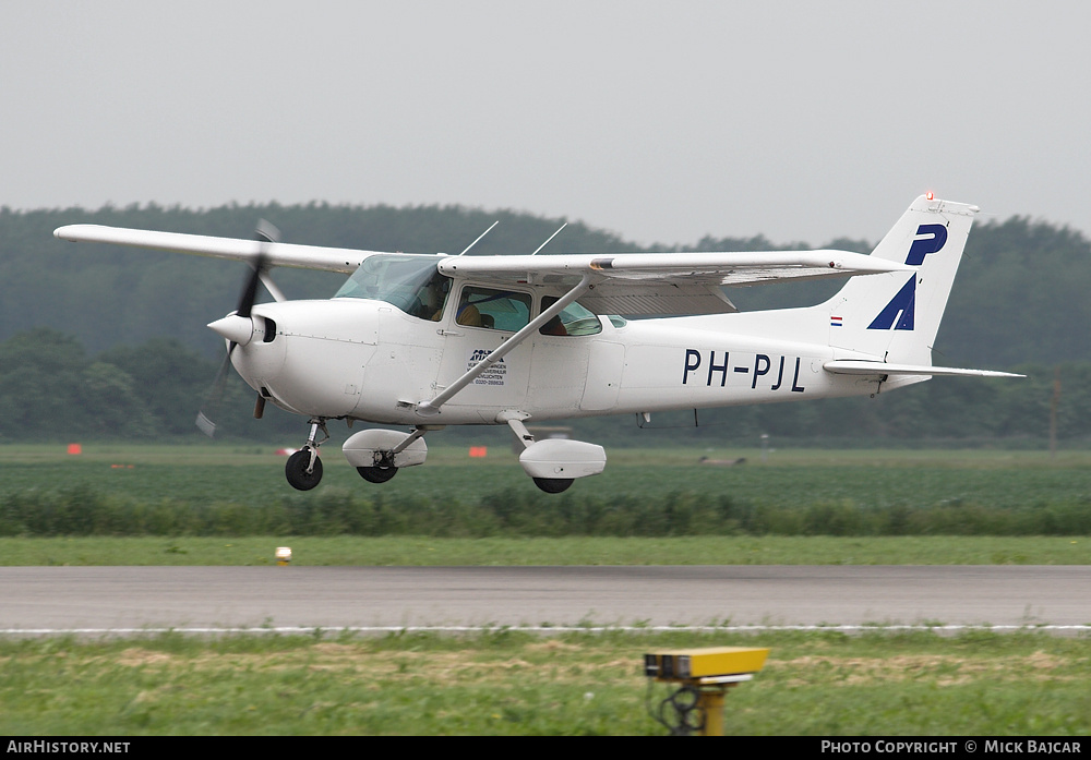 Aircraft Photo of PH-PJL | Cessna 172P Skyhawk | Polder Aviation | AirHistory.net #110934