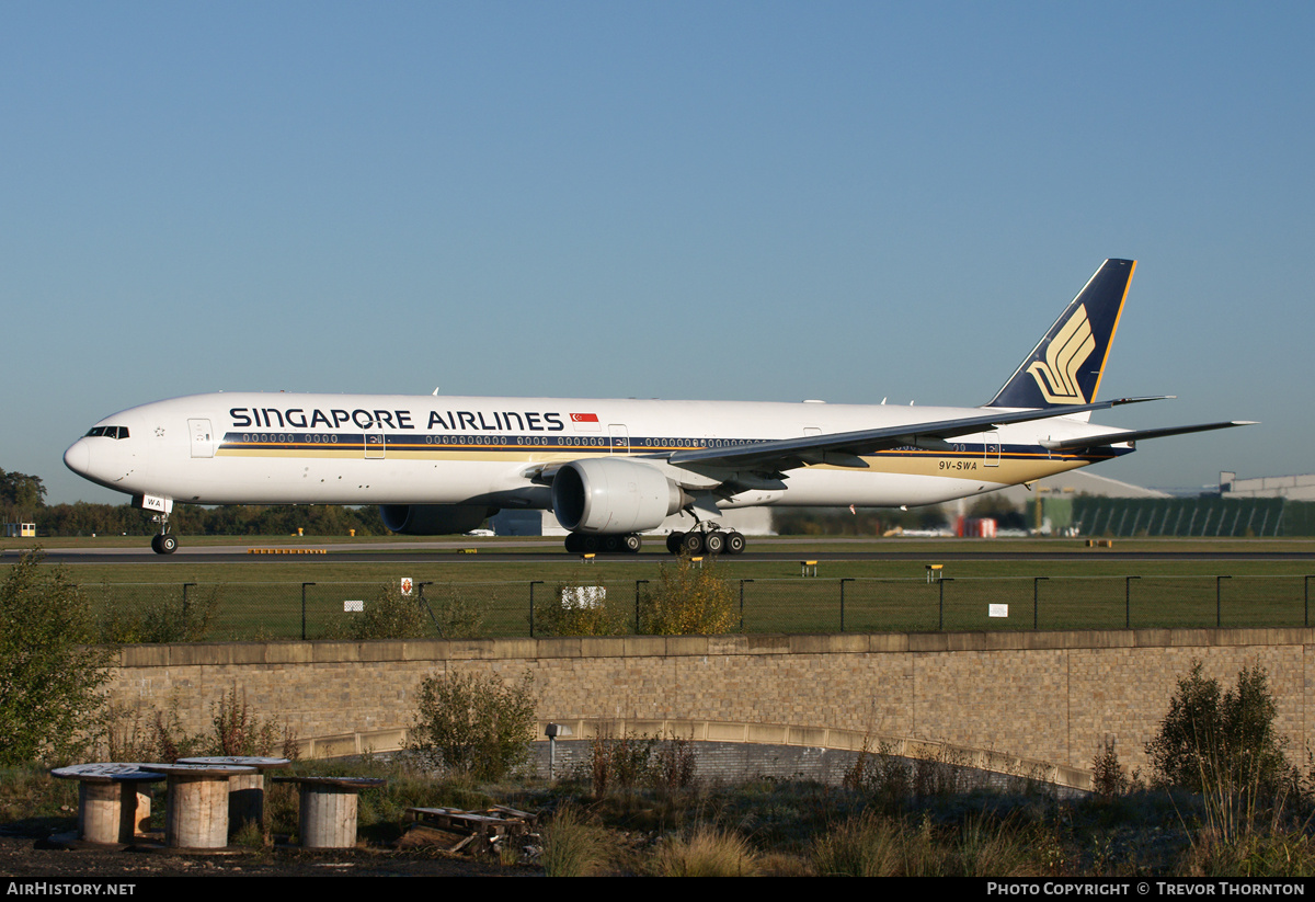 Aircraft Photo of 9V-SWA | Boeing 777-312/ER | Singapore Airlines | AirHistory.net #110999