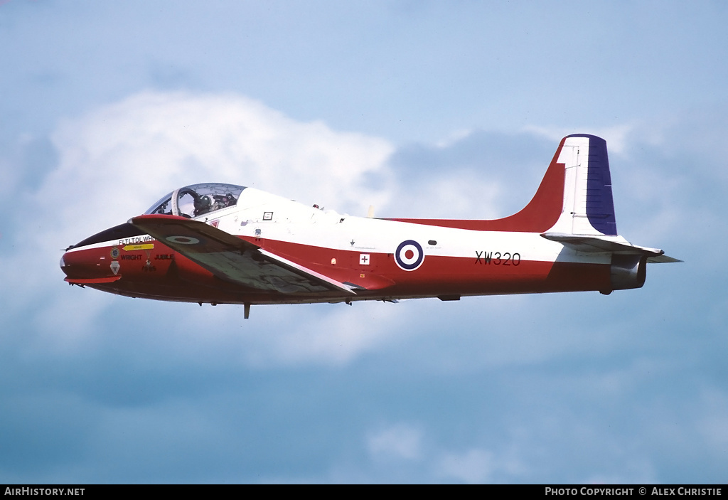 Aircraft Photo of XW320 | BAC 84 Jet Provost T5A | UK - Air Force | AirHistory.net #111093