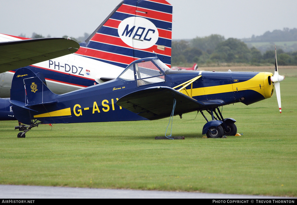 Aircraft Photo of G-ASIY | Piper PA-25-235 Pawnee | AirHistory.net #111136