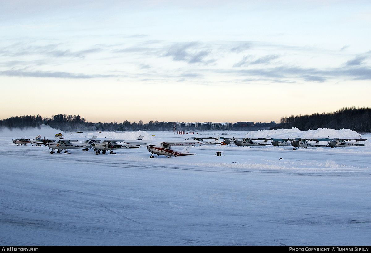 Airport photo of Helsinki - Malmi (EFHF / HEM) in Finland | AirHistory.net #111141