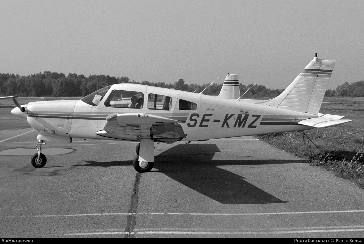 Aircraft Photo of SE-KMZ | Piper PA-28R-201 Cherokee Arrow III | AirHistory.net #111198