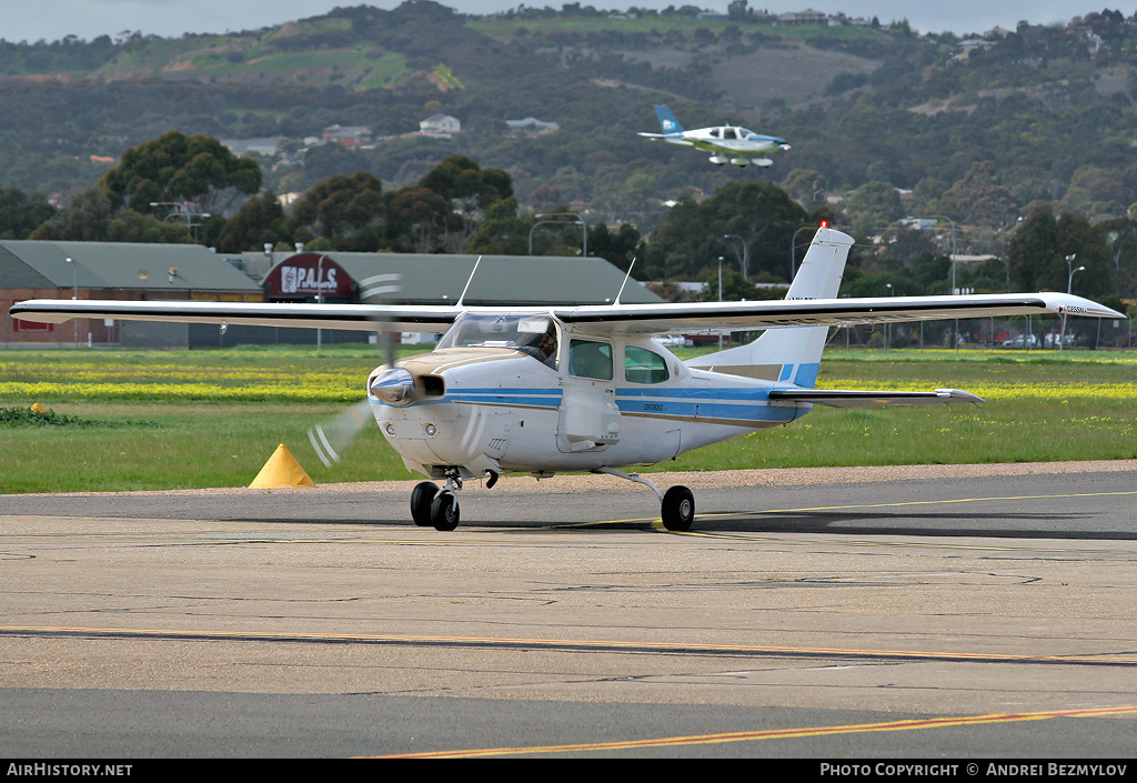 Aircraft Photo of VH-BEH | Cessna 210M Centurion II | AirHistory.net #111275