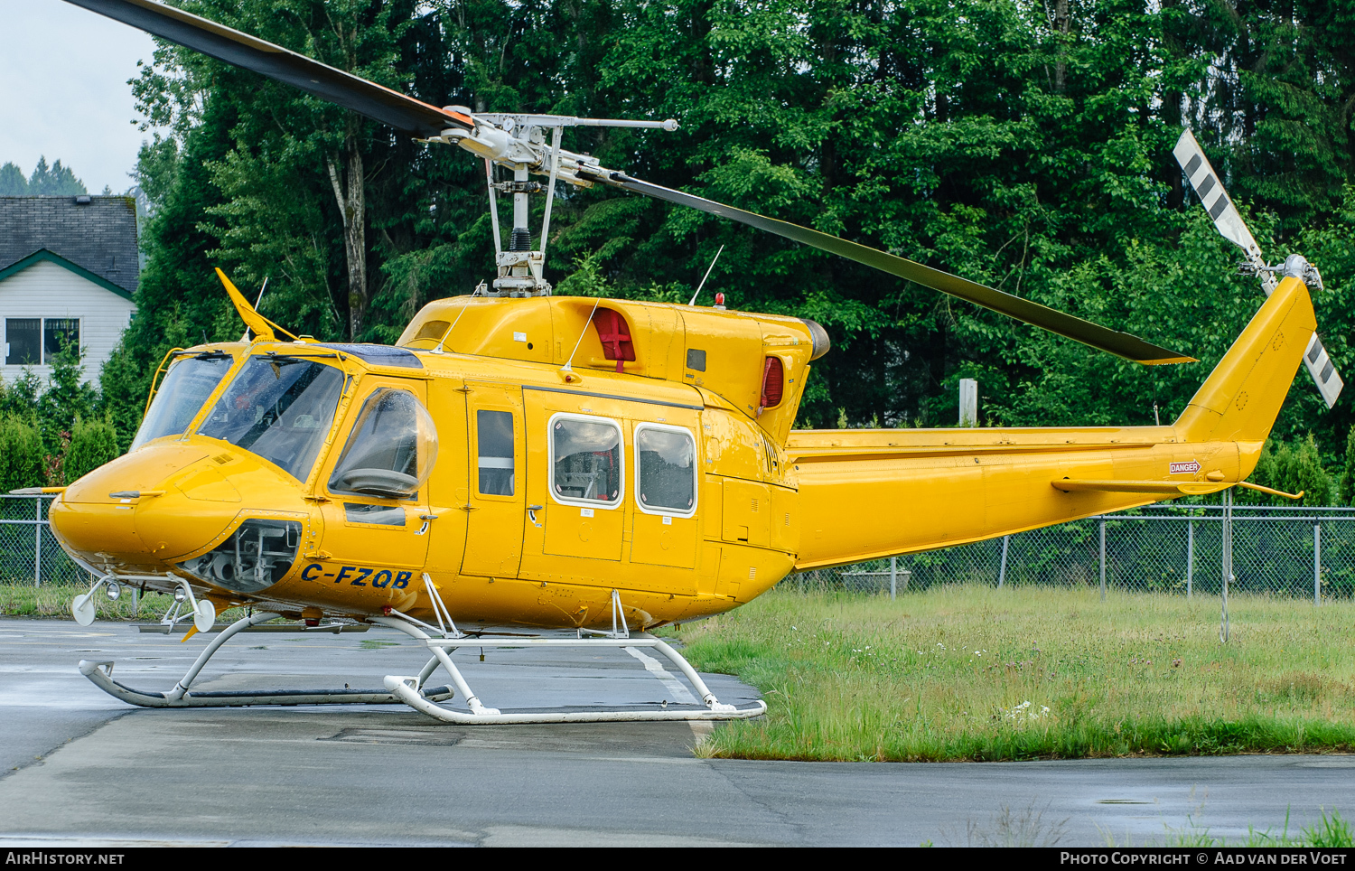 Aircraft Photo of C-FZQB | Bell 212 Twin Two-Twelve | AirHistory.net #111474