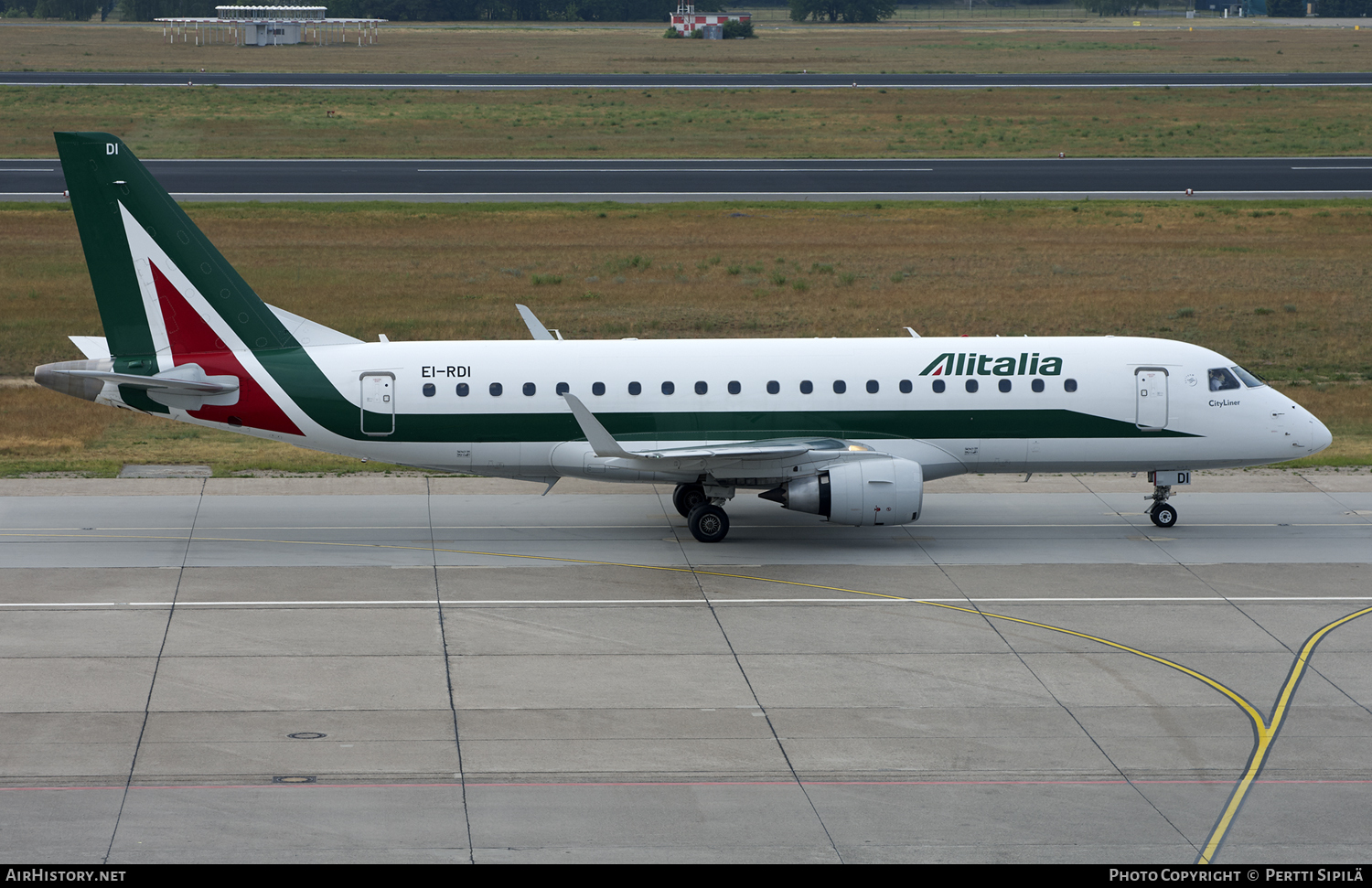 Aircraft Photo of EI-RDI | Embraer 175STD (ERJ-170-200STD) | Alitalia CityLiner | AirHistory.net #111582