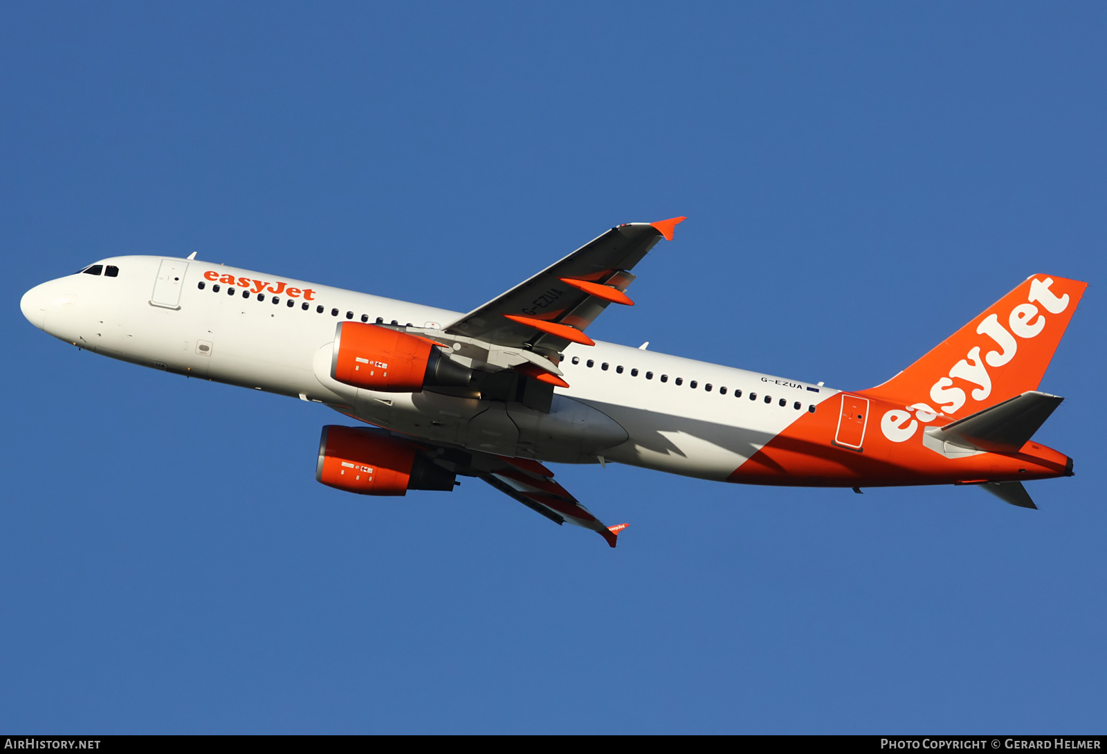 Aircraft Photo of G-EZUA | Airbus A320-214 | EasyJet | AirHistory.net #111639