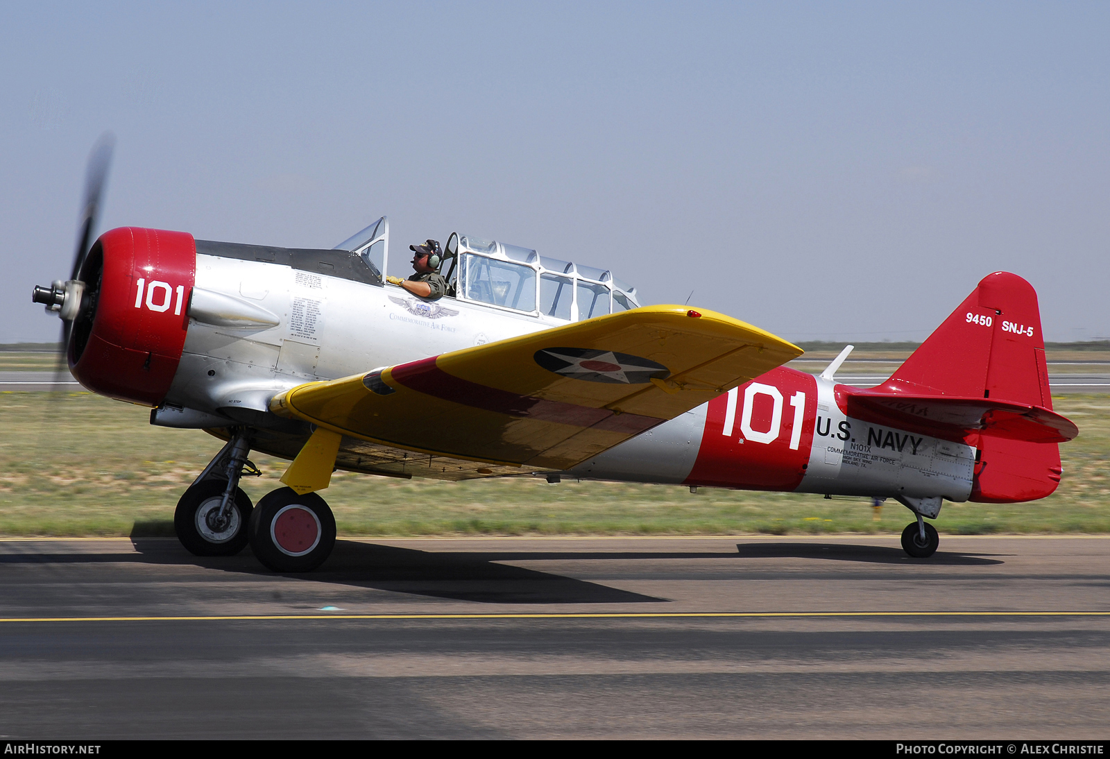 Aircraft Photo of N101X / 9450 | North American SNJ-5 Texan | Commemorative Air Force | USA - Navy | AirHistory.net #111678