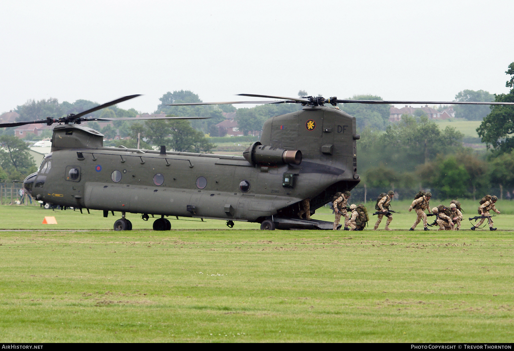 Aircraft Photo of ZD982 | Boeing Chinook HC2 (352) | UK - Air Force | AirHistory.net #111924