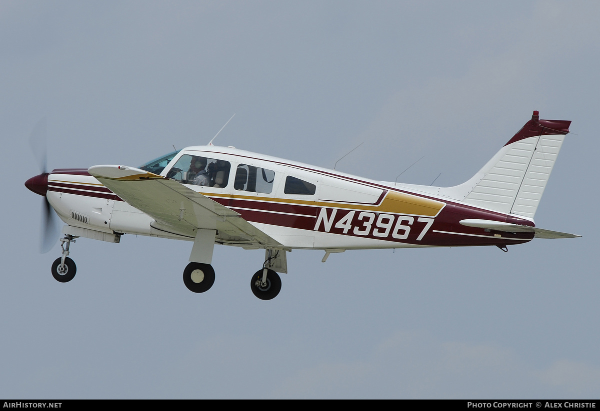 Aircraft Photo of N43967 | Piper PA-28R-201 Cherokee Arrow III | AirHistory.net #111994