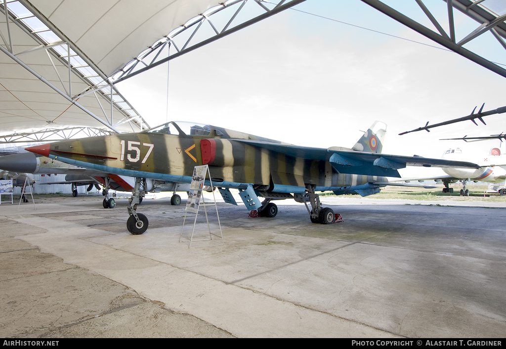 Aircraft Photo of 157 | Craiova IAR-93A Vultur | Romania - Air Force | AirHistory.net #112086