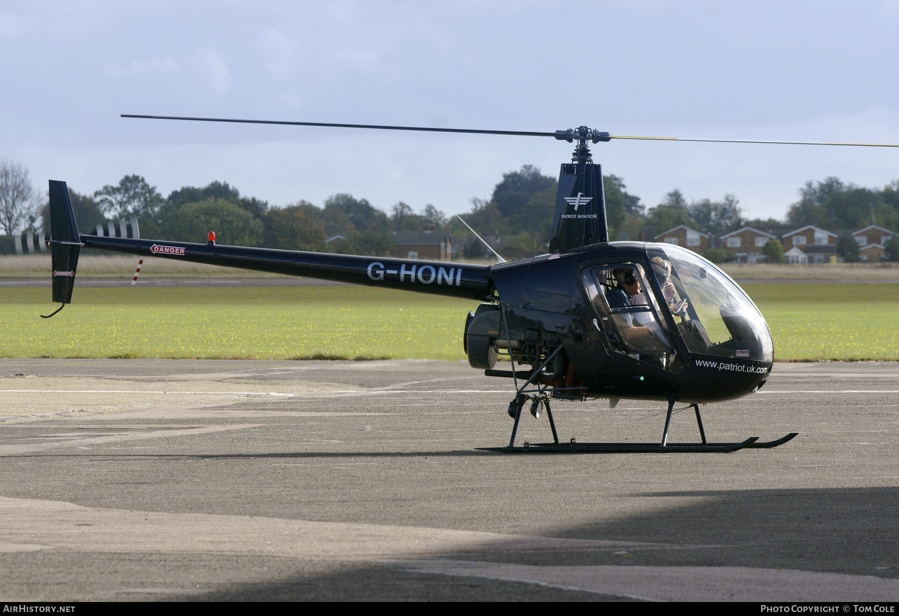 Aircraft Photo of G-HONI | Robinson R-22 Beta | Patriot Aviation | AirHistory.net #112130