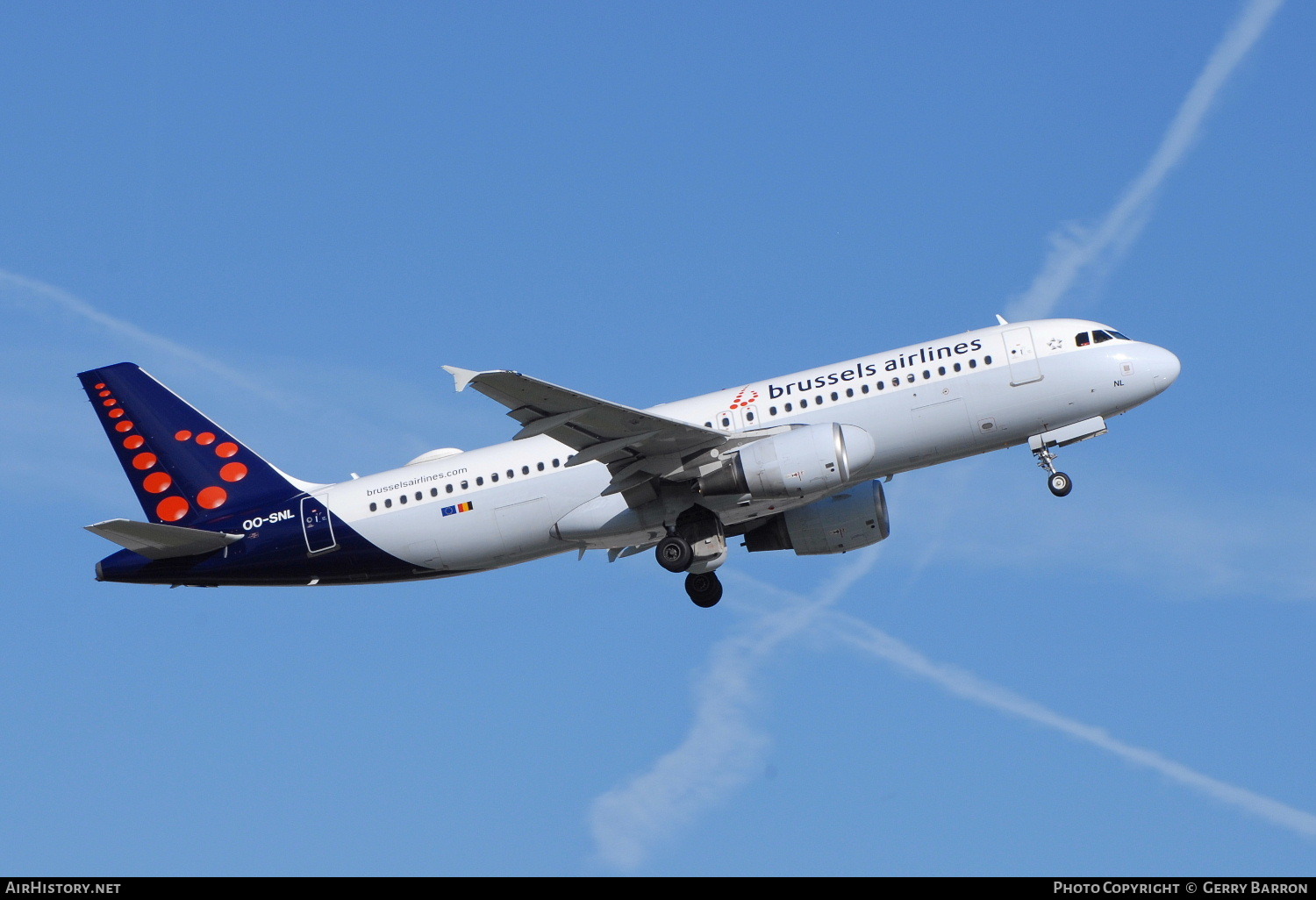 Aircraft Photo of OO-SNL | Airbus A320-214 | Brussels Airlines | AirHistory.net #112153