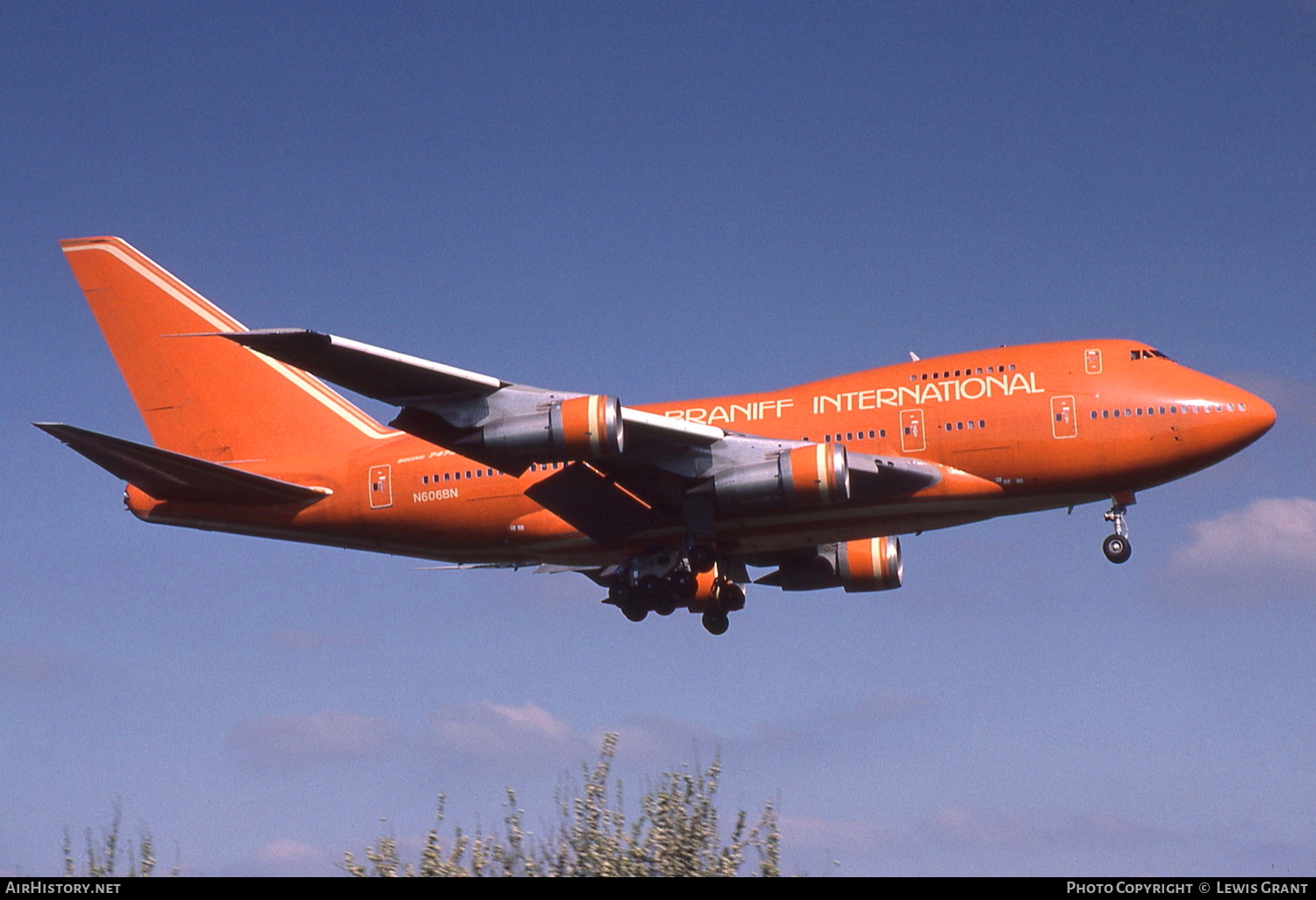 Aircraft Photo of N606BN | Boeing 747SP-27 | Braniff International Airways | AirHistory.net #112185