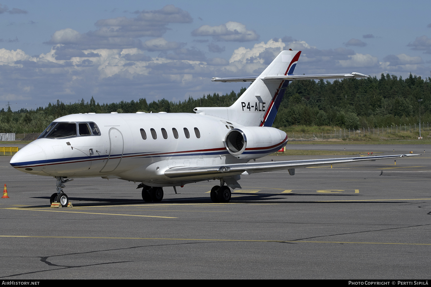 Aircraft Photo of P4-ALE | Raytheon Hawker 800XP | AirHistory.net #112214