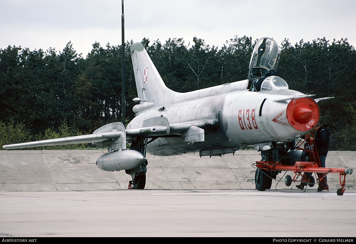 Aircraft Photo of 6138 | Sukhoi Su-20R | Poland - Air Force | AirHistory.net #112374